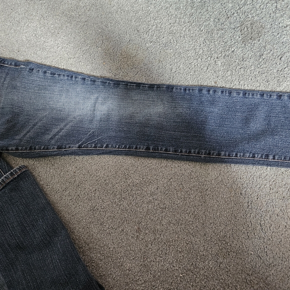 Guess Blue Cropped Ankle Jeans with Faded Denim - Picture 4 of 4